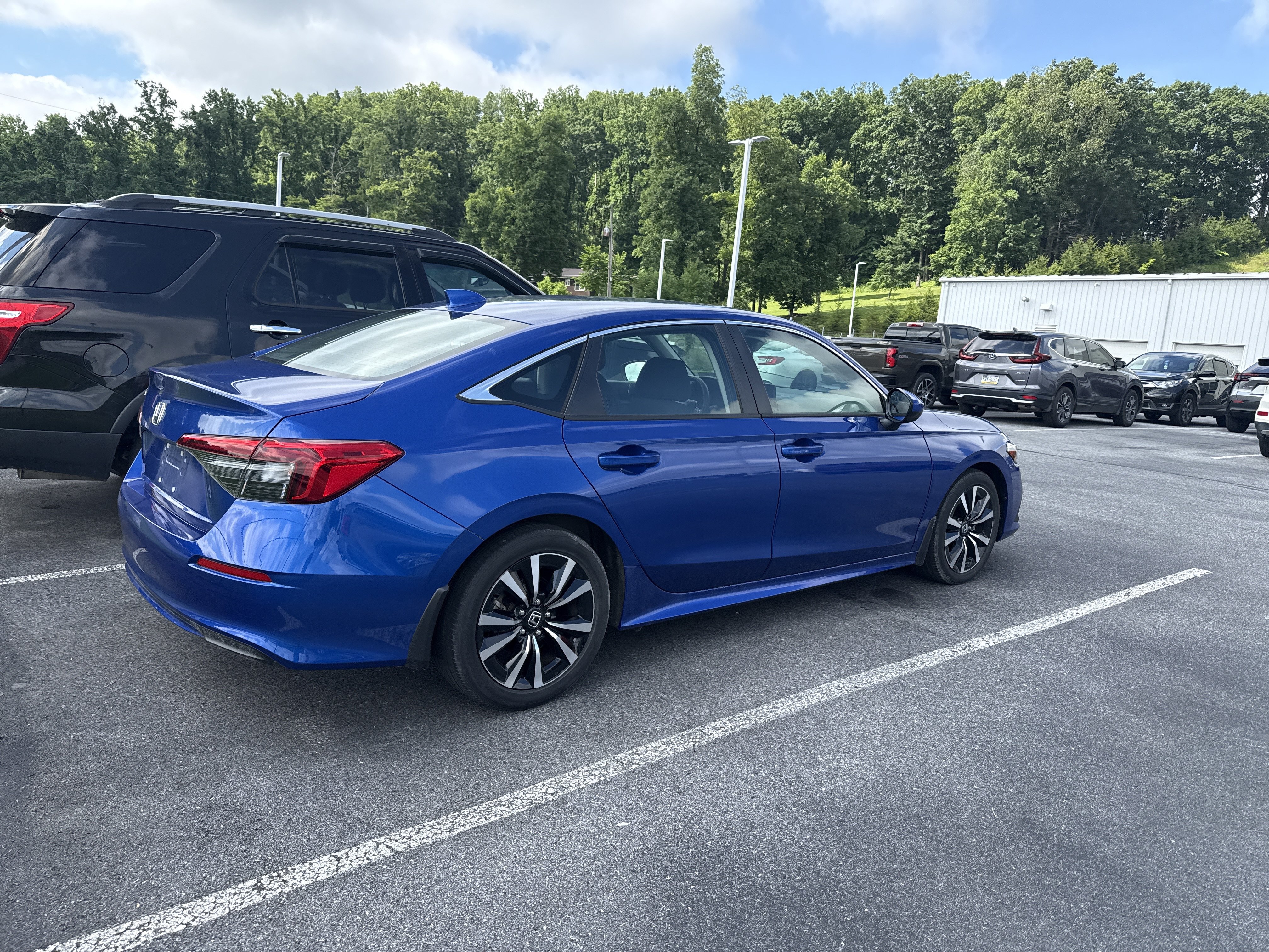 Used 2024 Honda Civic EX image 3