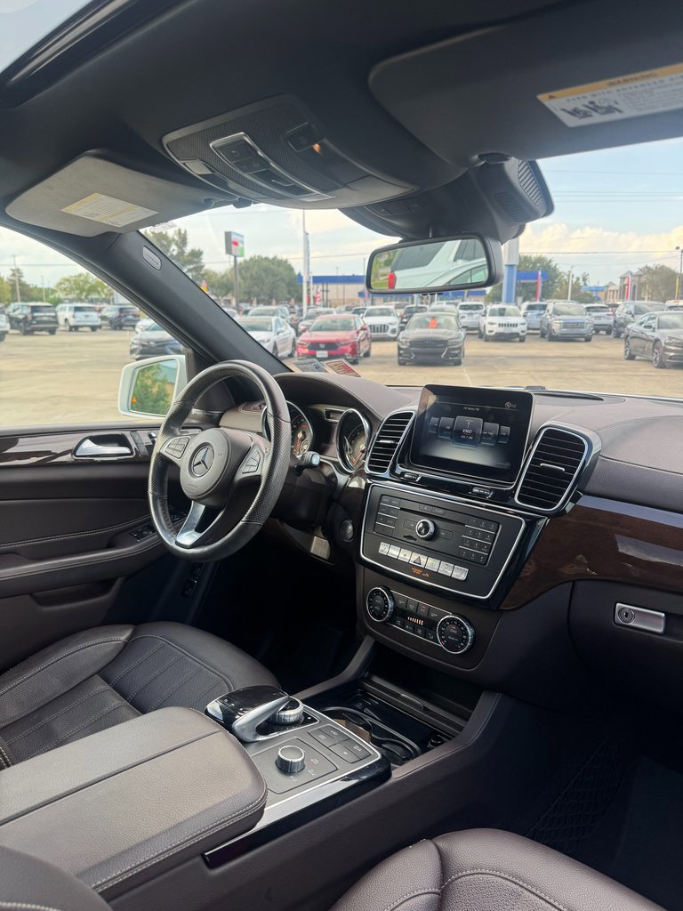 Used 2019 Mercedes-Benz GLS 450 4MATIC image 10
