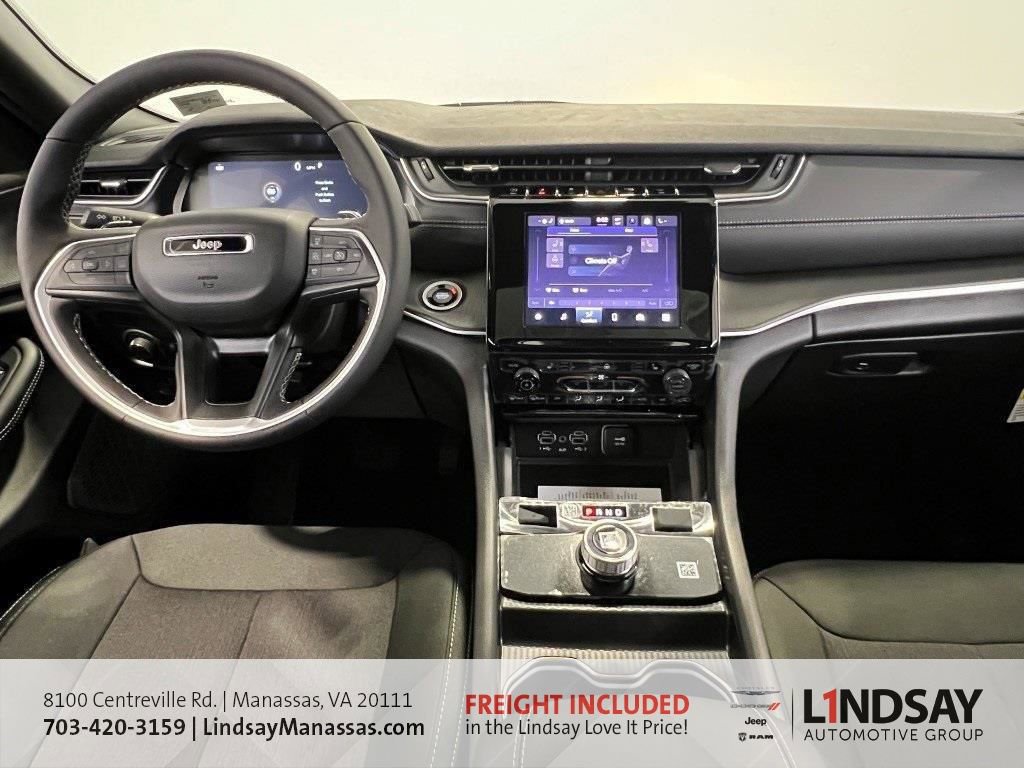 New 2025 Jeep Grand Cherokee L Laredo w/ Luxury Tech Group I image 15