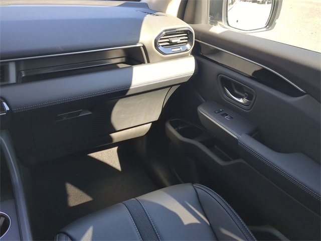 New 2025 Honda Pilot Touring image 16