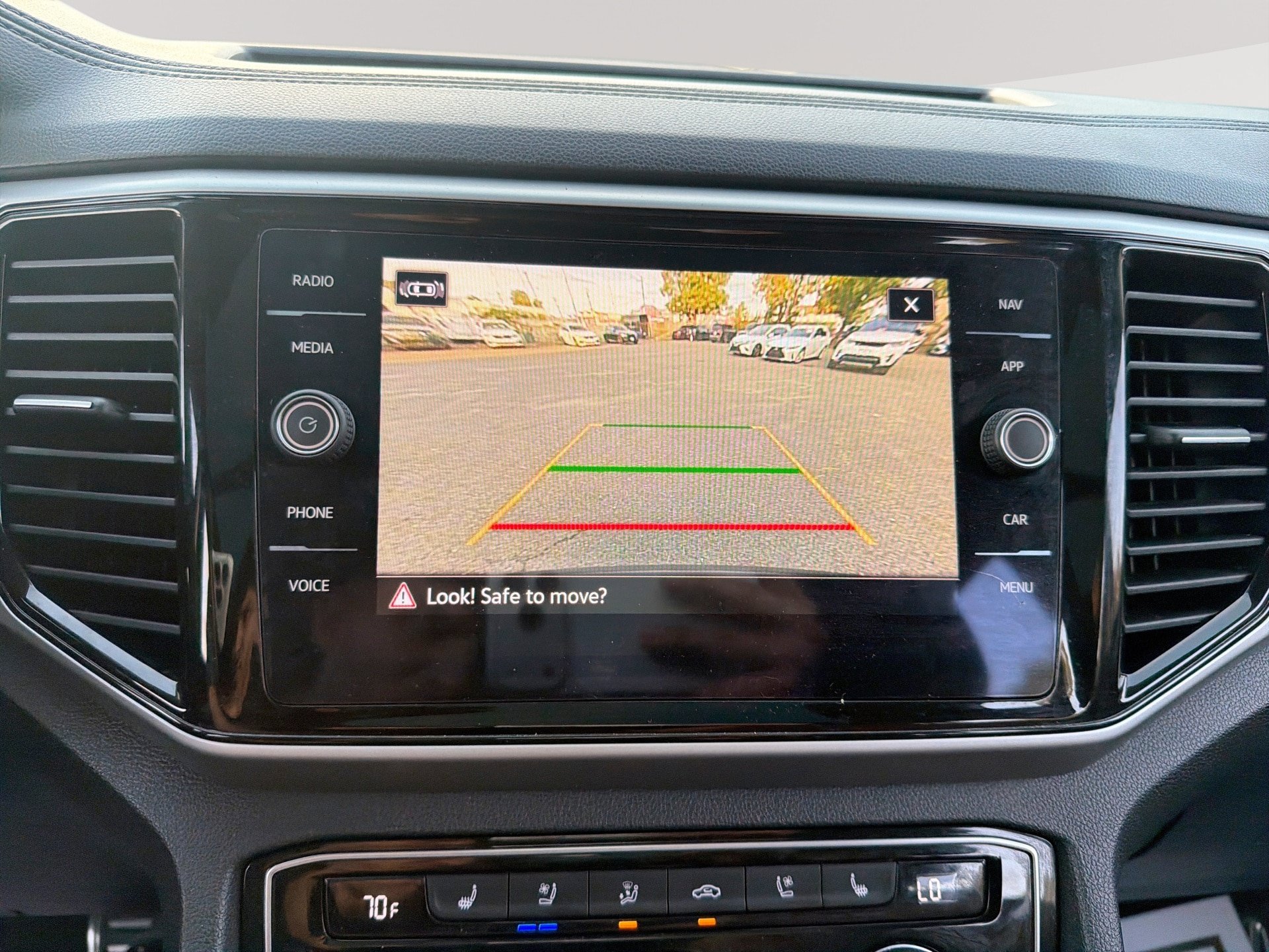 Used 2023 Volkswagen Atlas SEL Premium AWD/4WD image 25