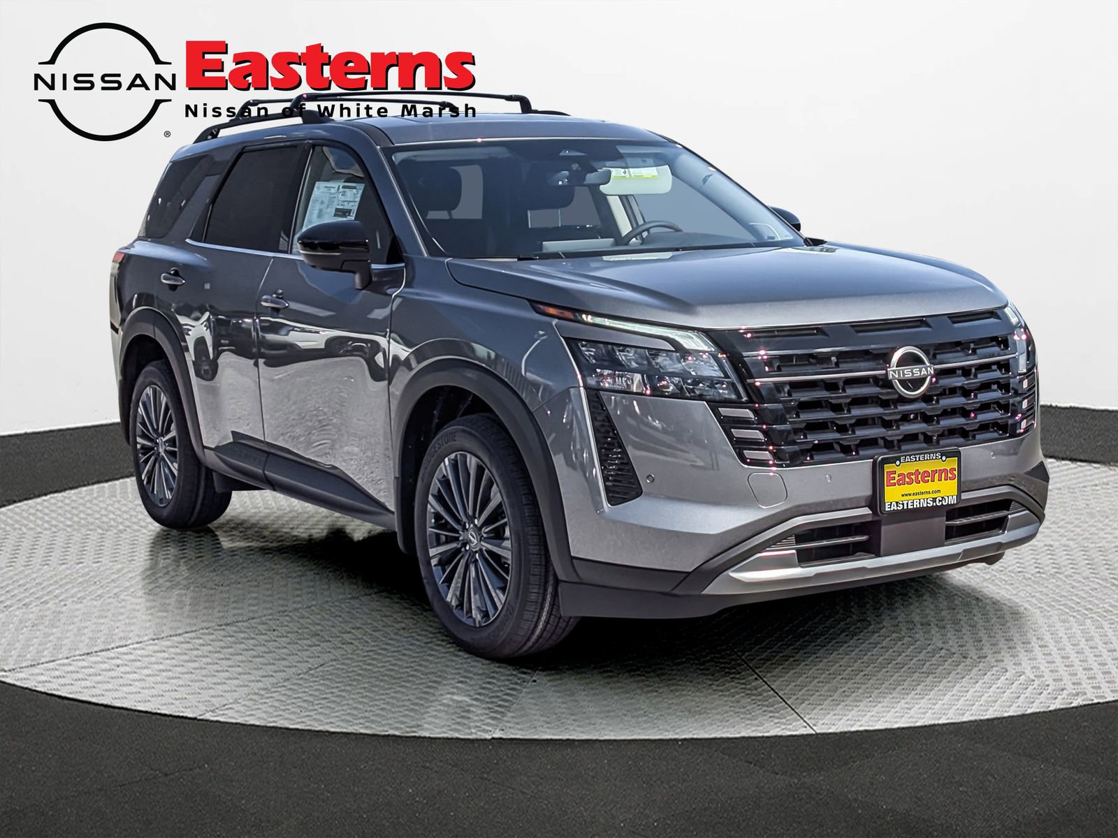 New 2026 Nissan Pathfinder SL w/ SL Premium Package AWD/4WD image 4