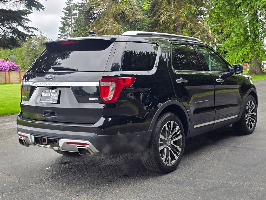 Used 2016 Ford Explorer Platinum AWD/4WD image 6