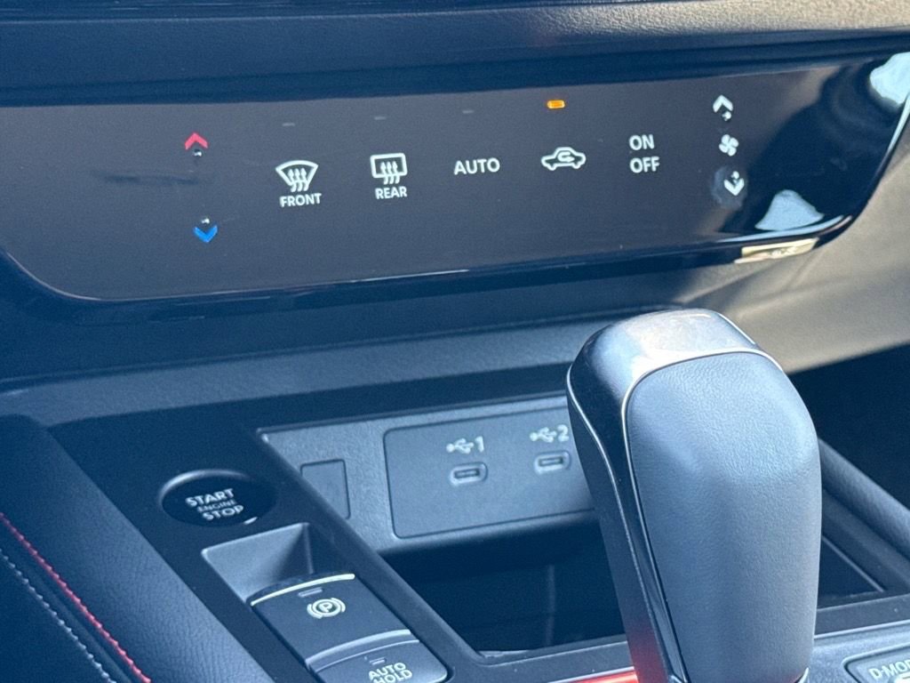 New 2025 Nissan Kicks SR w/ Interior Electronics Package image 20