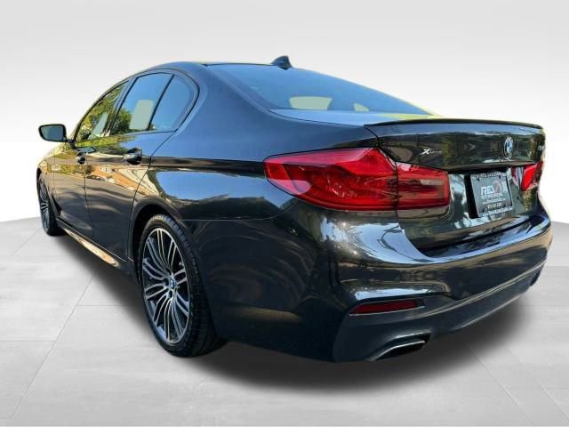 Used 2018 BMW 540i xDrive image 4