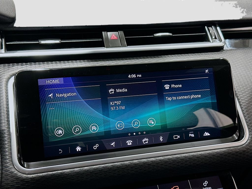 Used 2020 Land Rover Range Rover Velar R-Dynamic S image 15