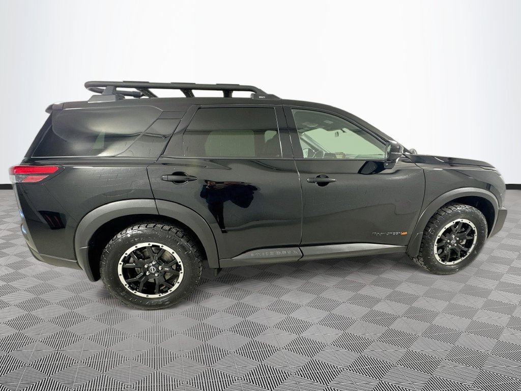 Used 2025 Nissan Pathfinder Rock Creek AWD/4WD image 11