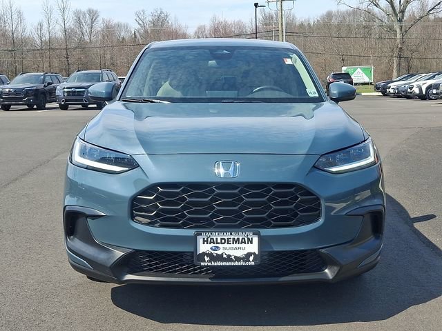 Used 2024 Honda HR-V LX image 2