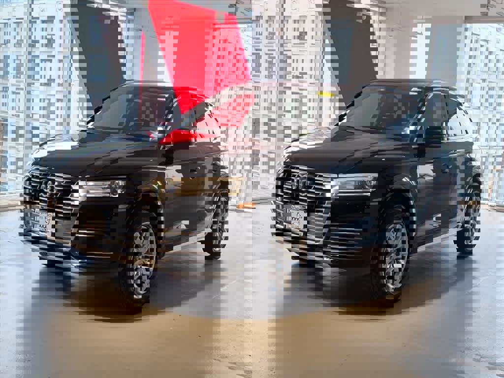 Used 2020 Audi Q5 2.0T Premium w/ Convenience Package