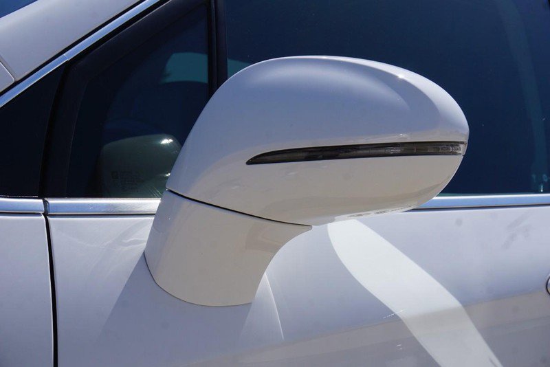 Used 2019 Buick Envision Essence image 12