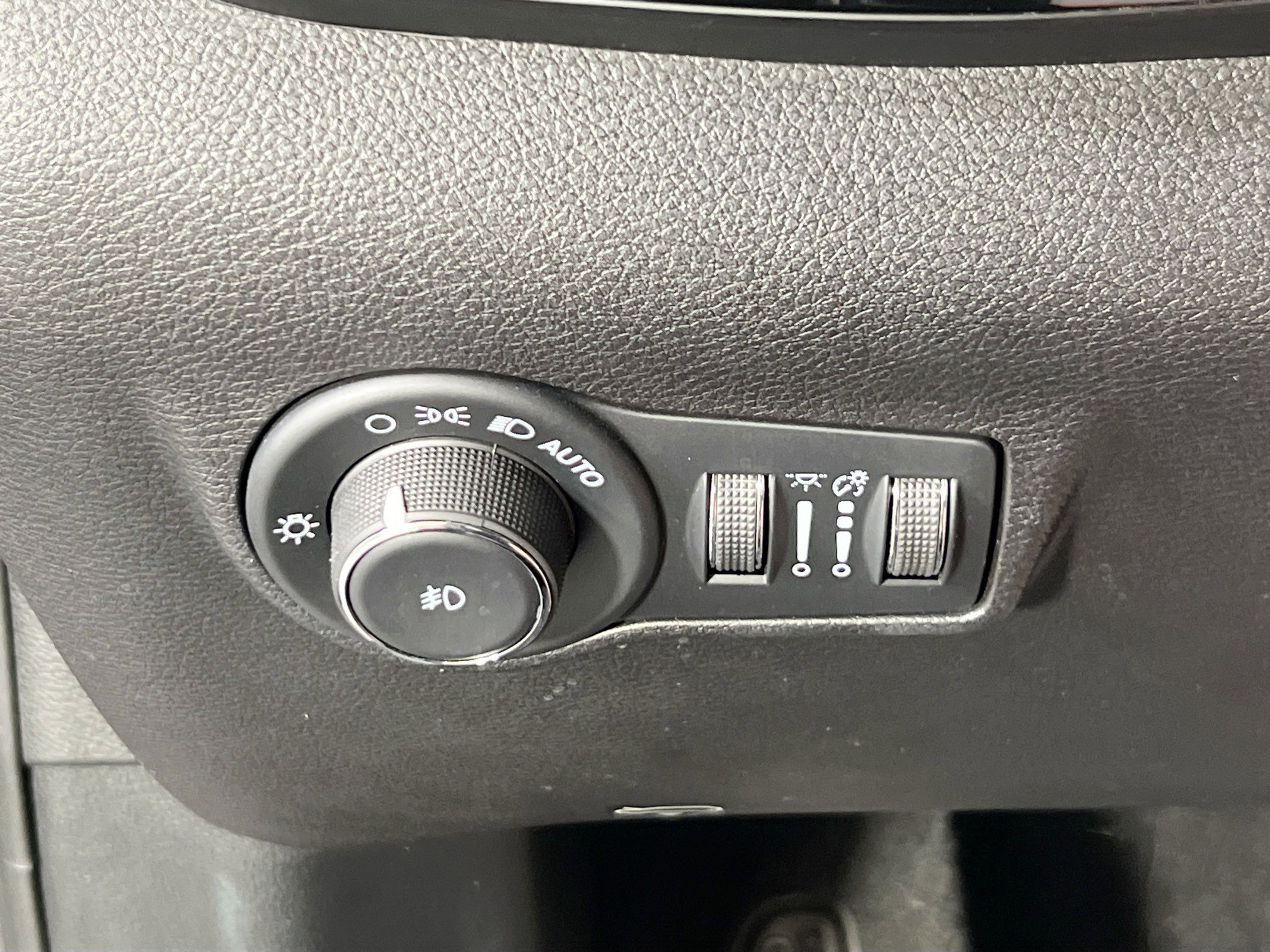 Used 2022 Jeep Compass Altitude w/ Convenience Group image 10