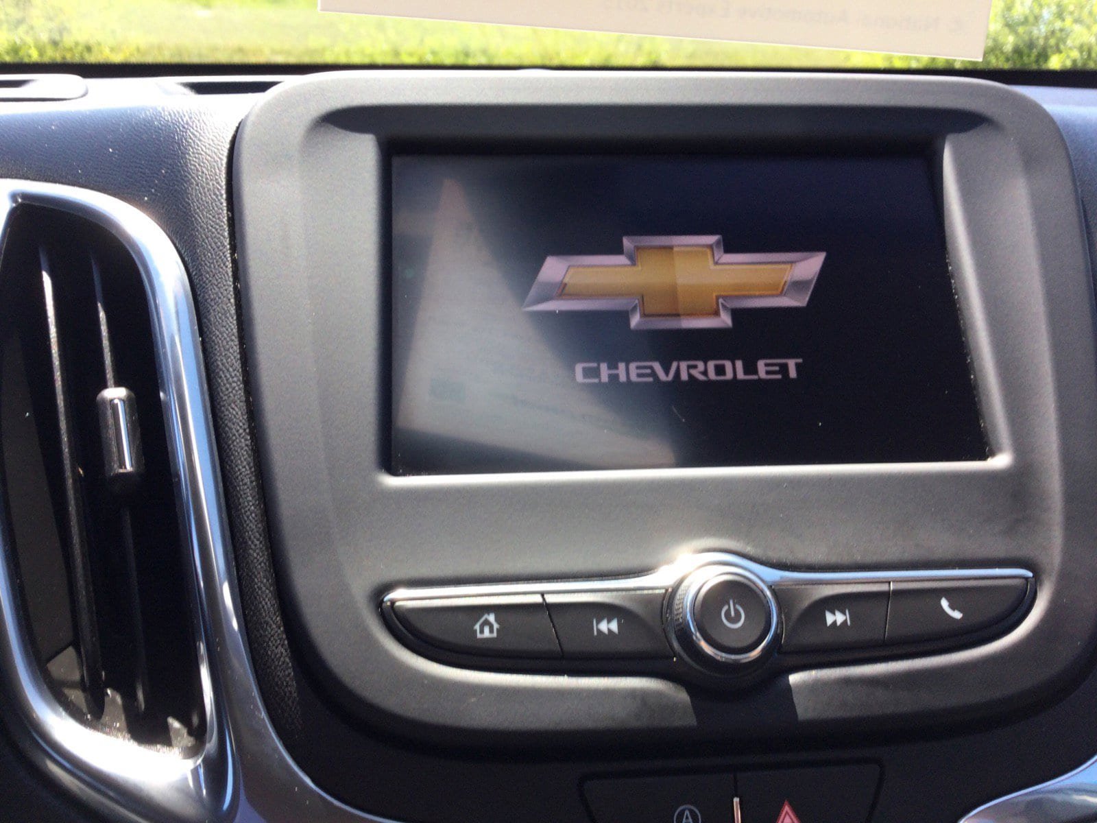 Used 2023 Chevrolet Equinox LT FWD image 20