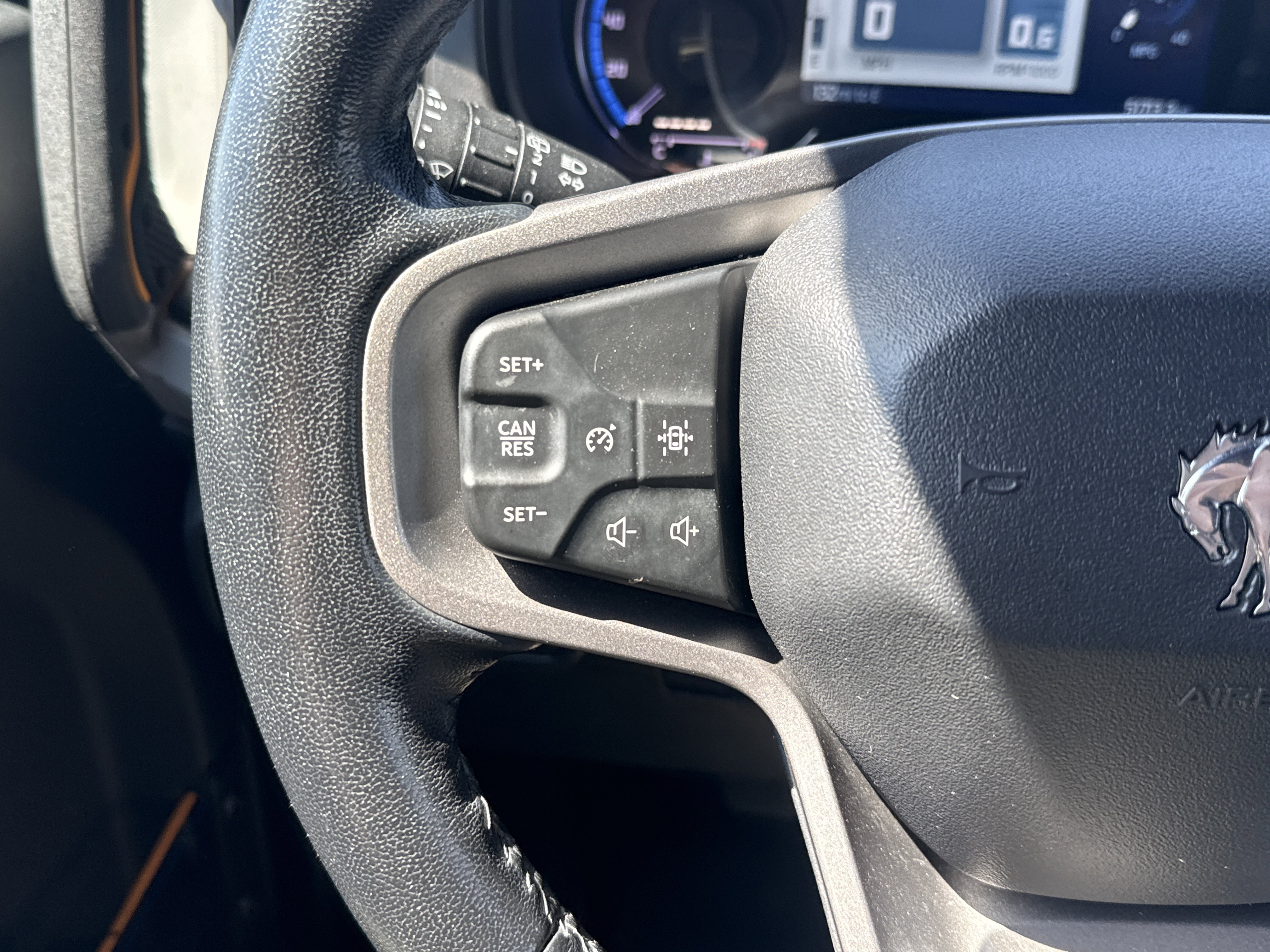 Used 2023 Ford Bronco Badlands w/ Sasquatch Package AWD/4WD image 19