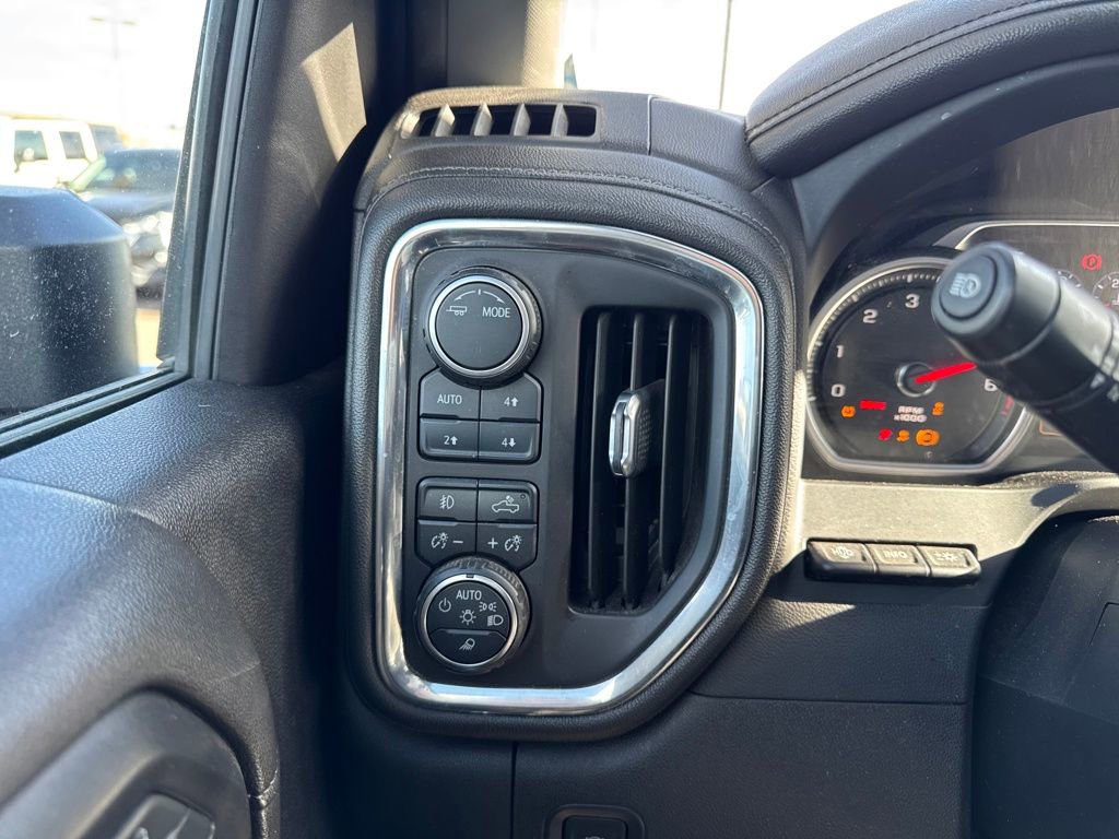 Used 2022 Chevrolet Silverado 2500 LTZ w/ LTZ Plus Package image 24