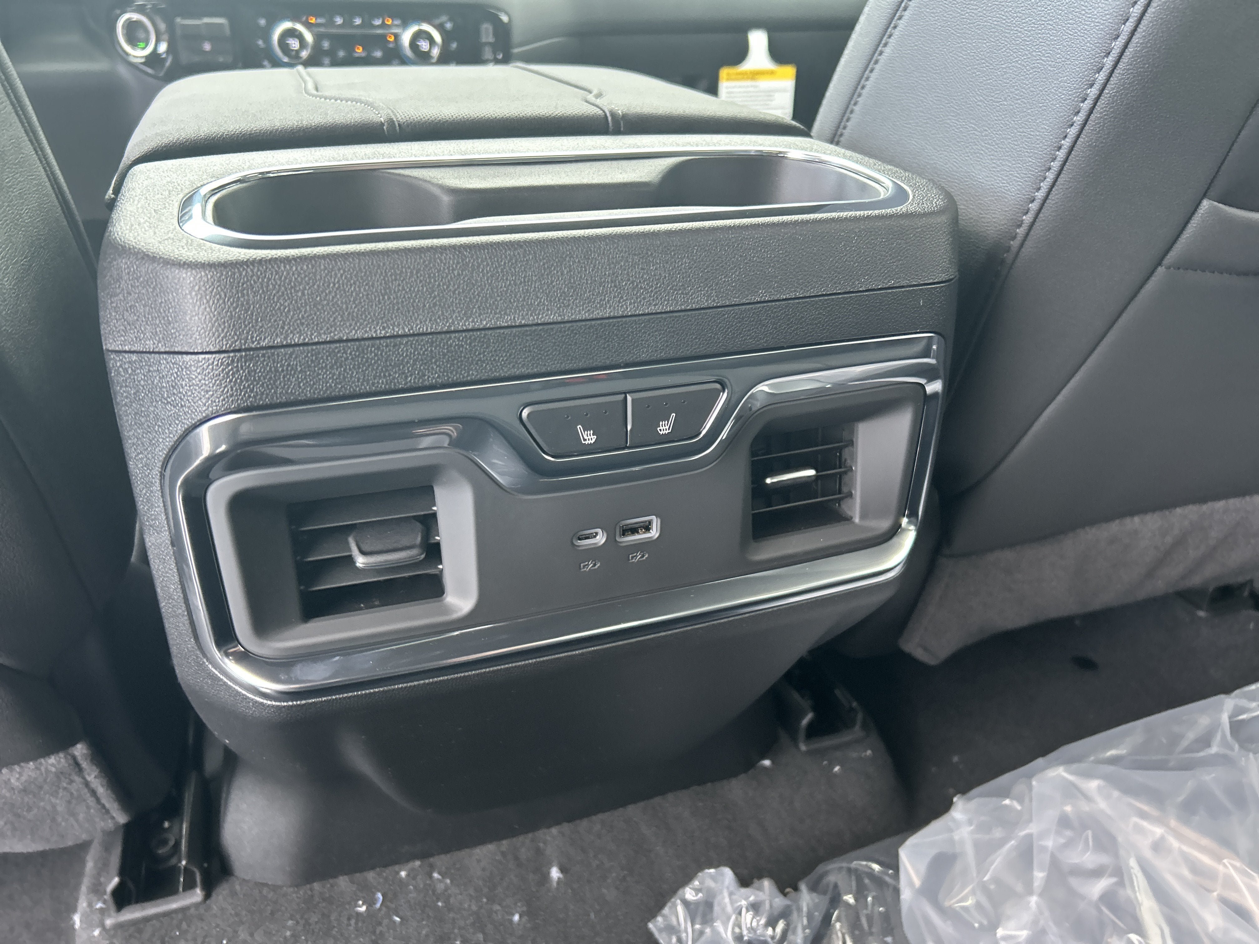 New 2026 GMC Sierra 2500 SLT w/ SLT Premium Package AWD/4WD image 31
