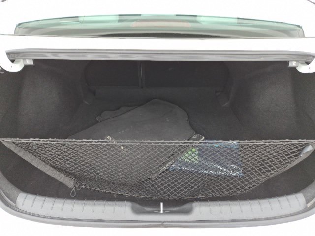 Used 2023 Hyundai Elantra Limited image 8