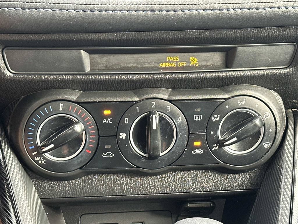 Used 2018 Toyota Yaris iA FWD image 38