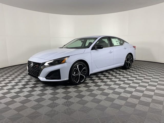 New 2025 Nissan Altima 2.5 SR image 5