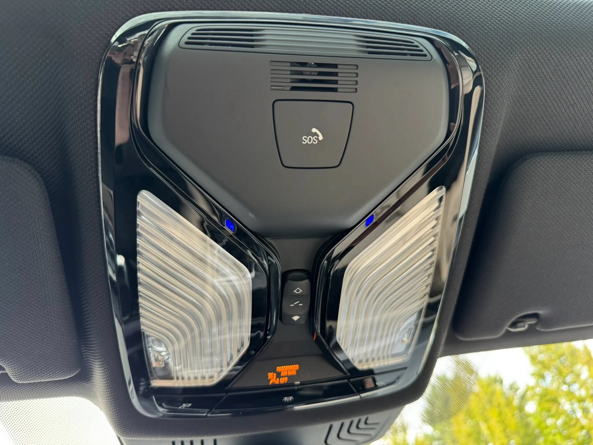 Used 2018 BMW 530e xDrive AWD/4WD image 42