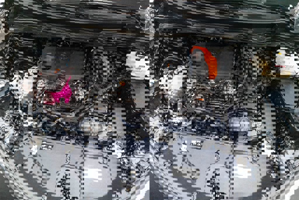 Certified 2024 Toyota Sienna LE image 37