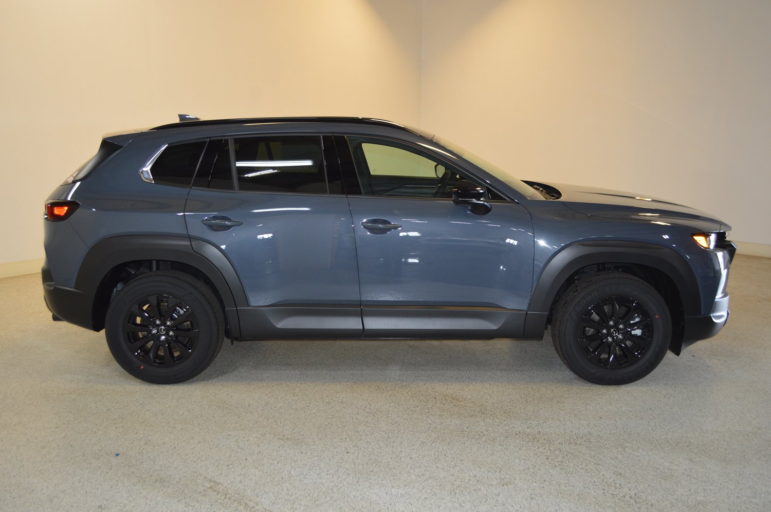 New 2026 MAZDA CX-50 AWD 2.5 Hybrid w/ Weather Package image 2