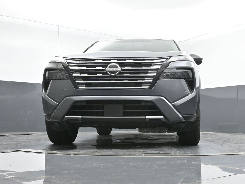 Used 2024 Nissan Rogue SL AWD/4WD image 37