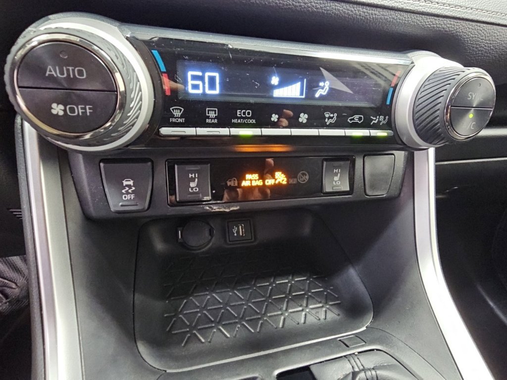 Used 2023 Toyota RAV4 XLE w/ Convenience Package AWD/4WD image 19