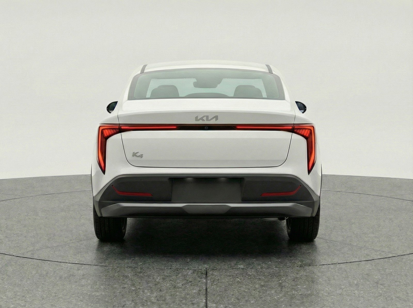 Used 2025 Kia K4 LXS image 7