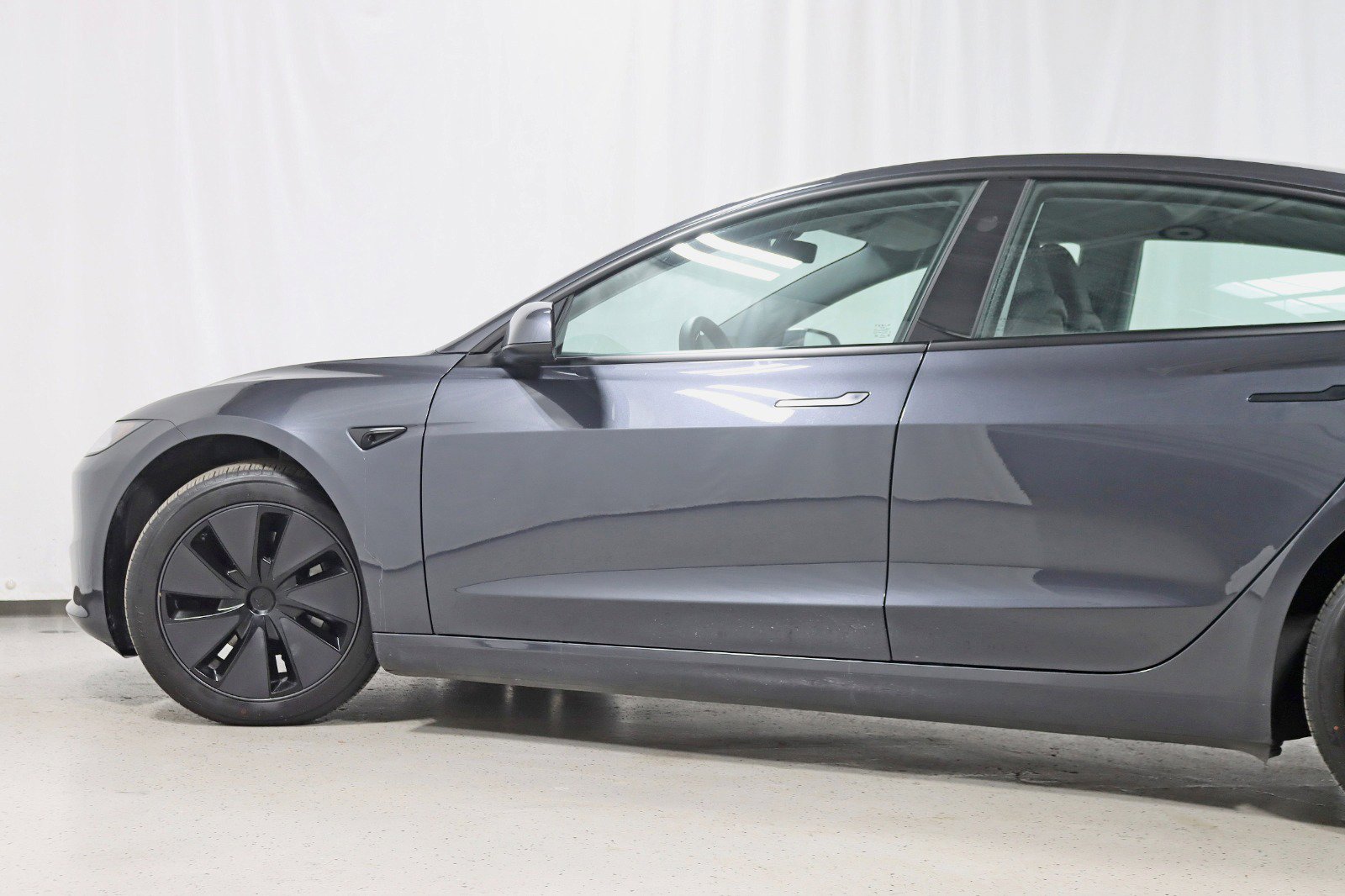 Used 2025 Tesla Model 3 Long Range AWD/4WD image 11