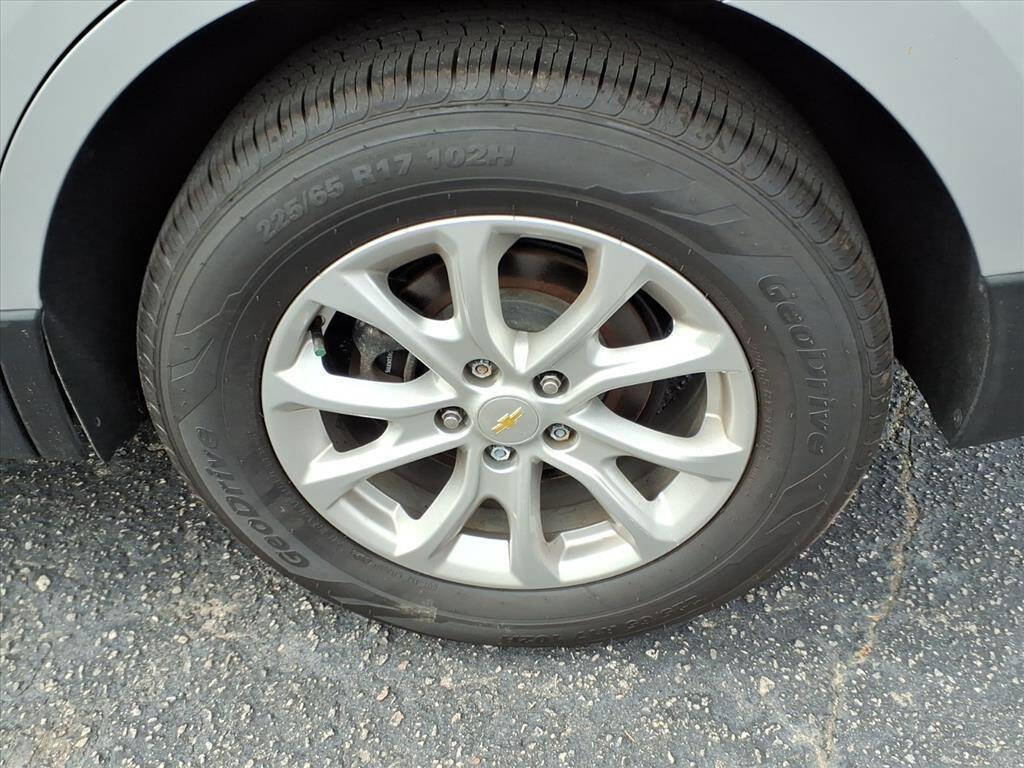 Used 2019 Chevrolet Equinox LT image 11