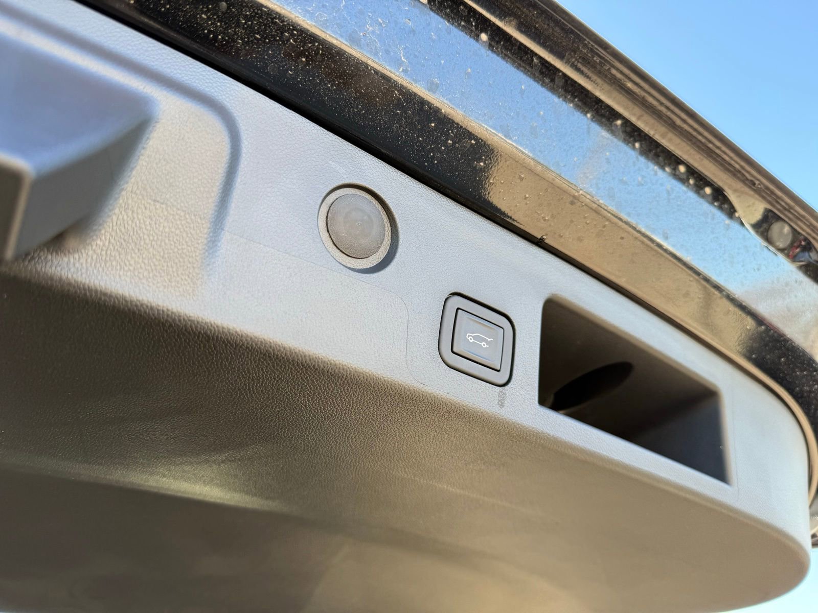 Used 2026 Chevrolet Equinox LT w/ Convenience Package II image 24