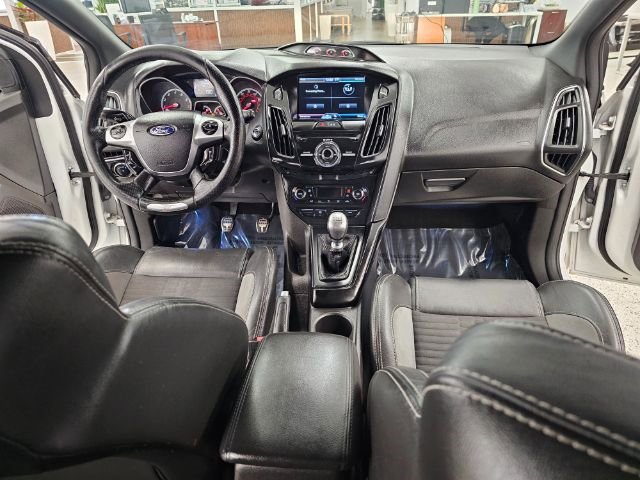 Used 2013 Ford Focus ST image 9