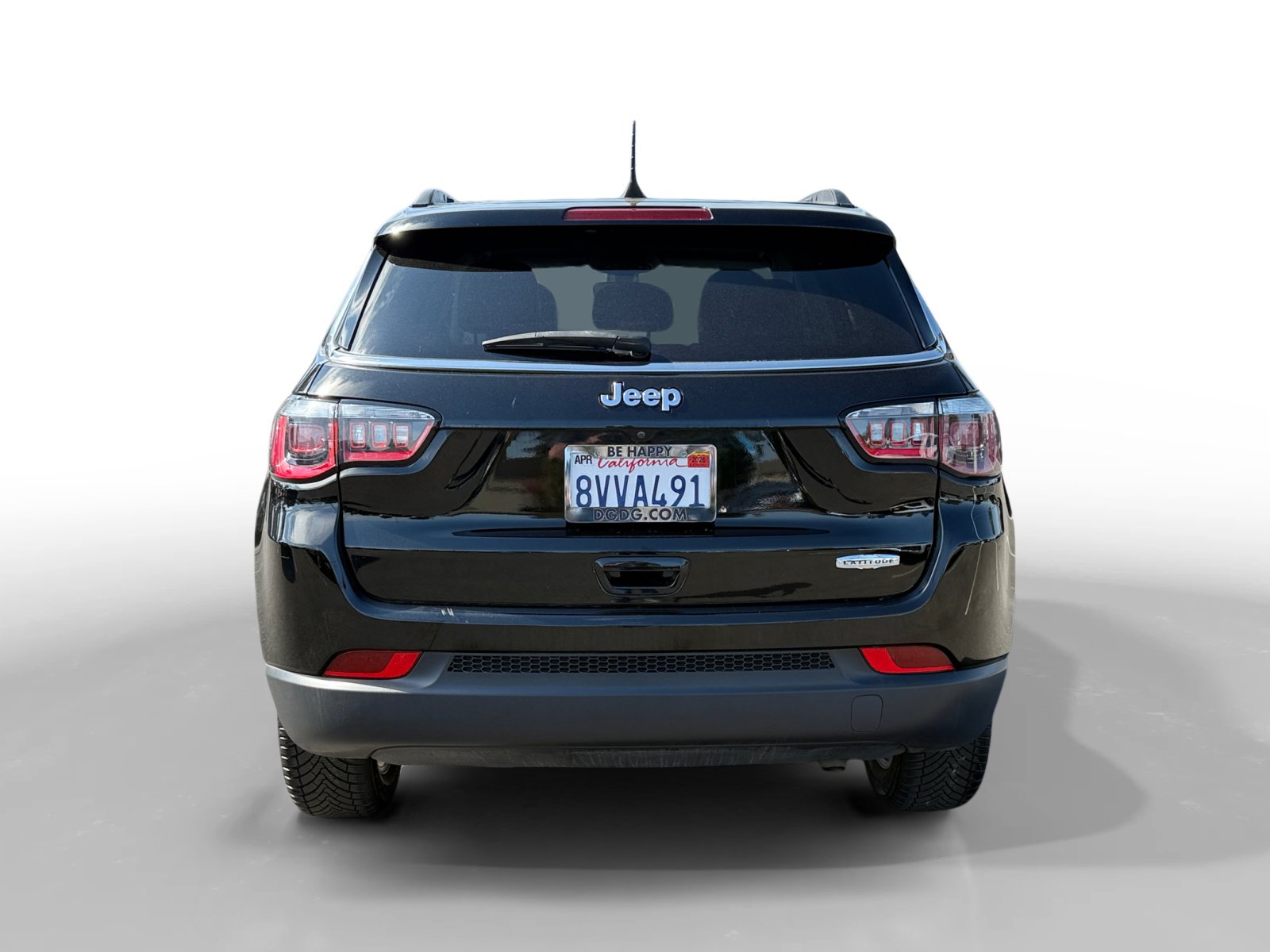 Used 2020 Jeep Compass Latitude FWD image 4