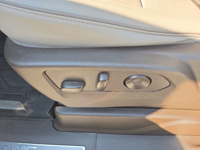 Used 2023 GMC Yukon XL SLT image 21