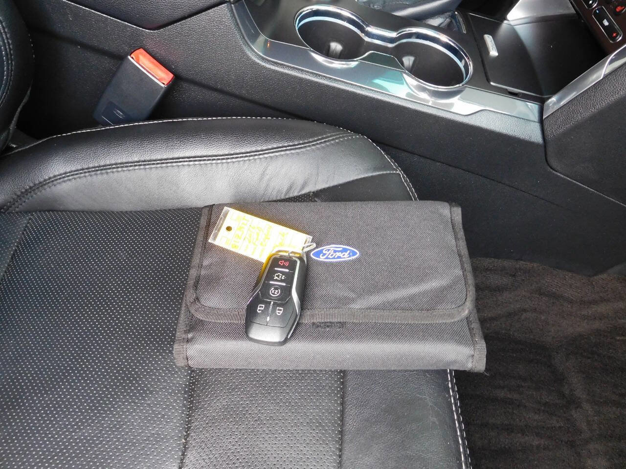 Used 2016 Ford Explorer Limited image 9