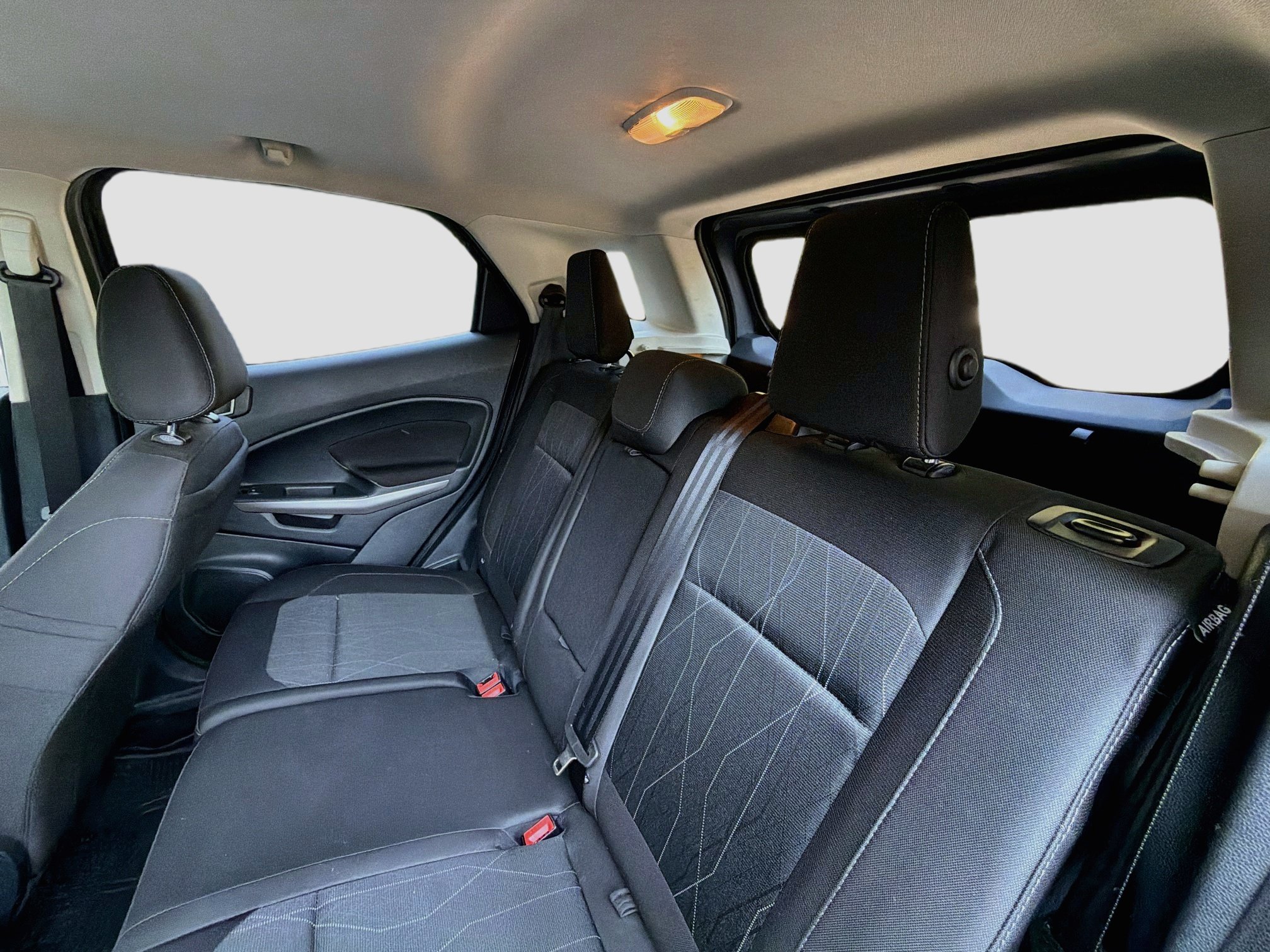 Used 2020 Ford EcoSport SE FWD image 22