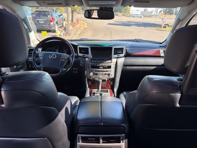 Used 2015 Lexus LX 570 4WD image 15
