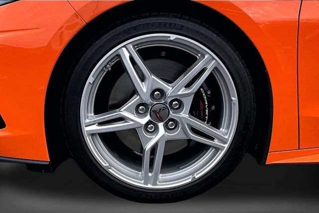 Used 2022 Chevrolet Corvette Stingray Convertible w/ Z51 Performance Package image 8