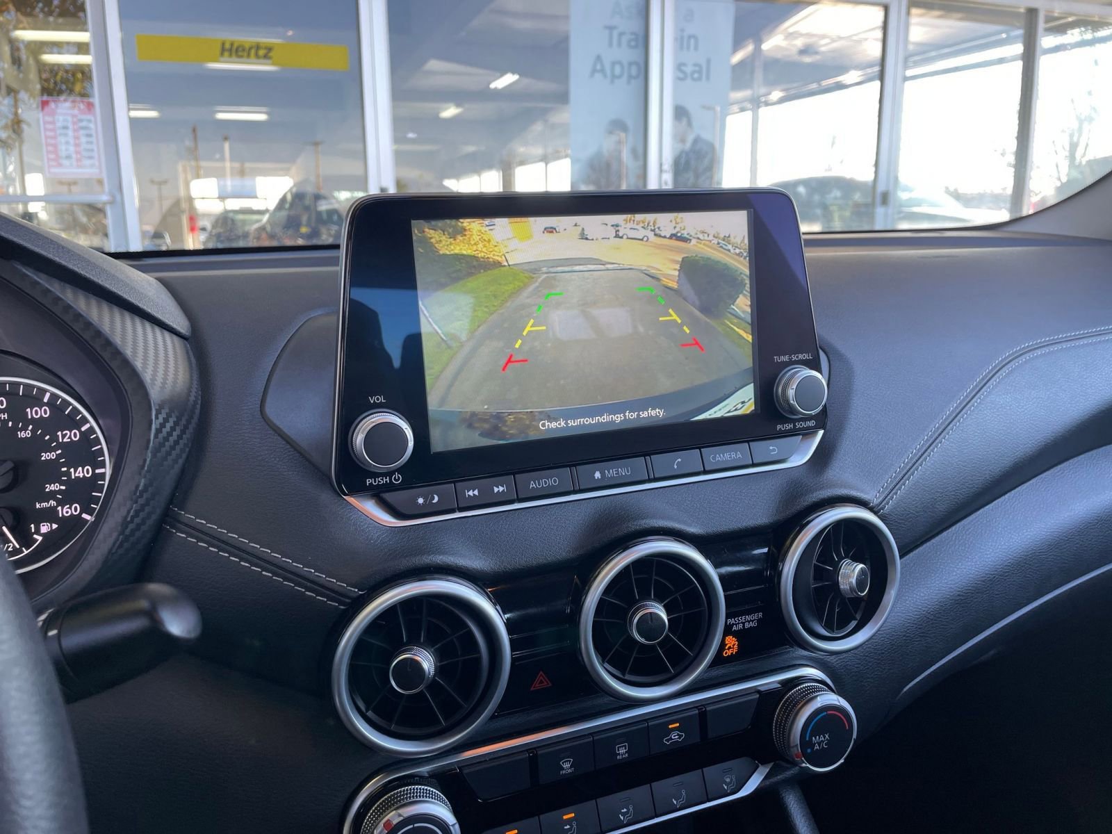 Used 2025 Nissan Sentra SV image 17