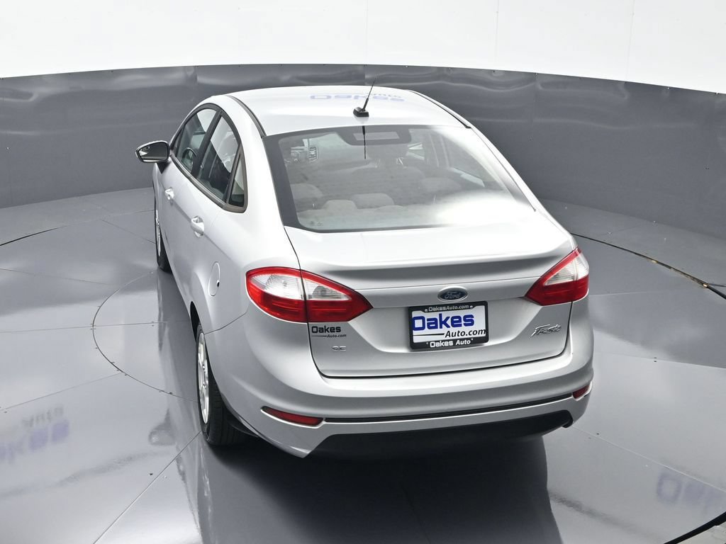 Used 2016 Ford Fiesta SE w/ Cold Weather Package FWD image 46