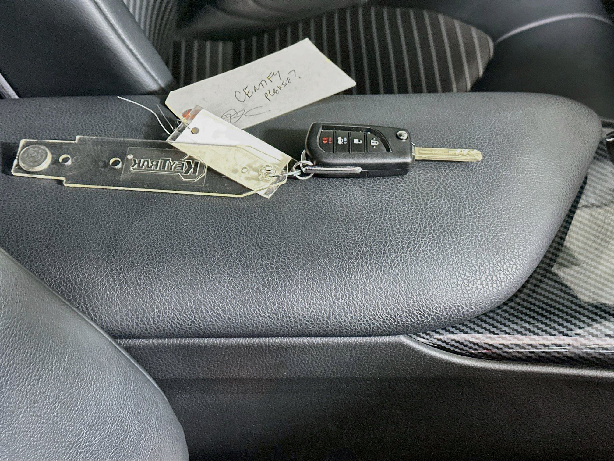 Certified 2023 Toyota Camry SE FWD image 32