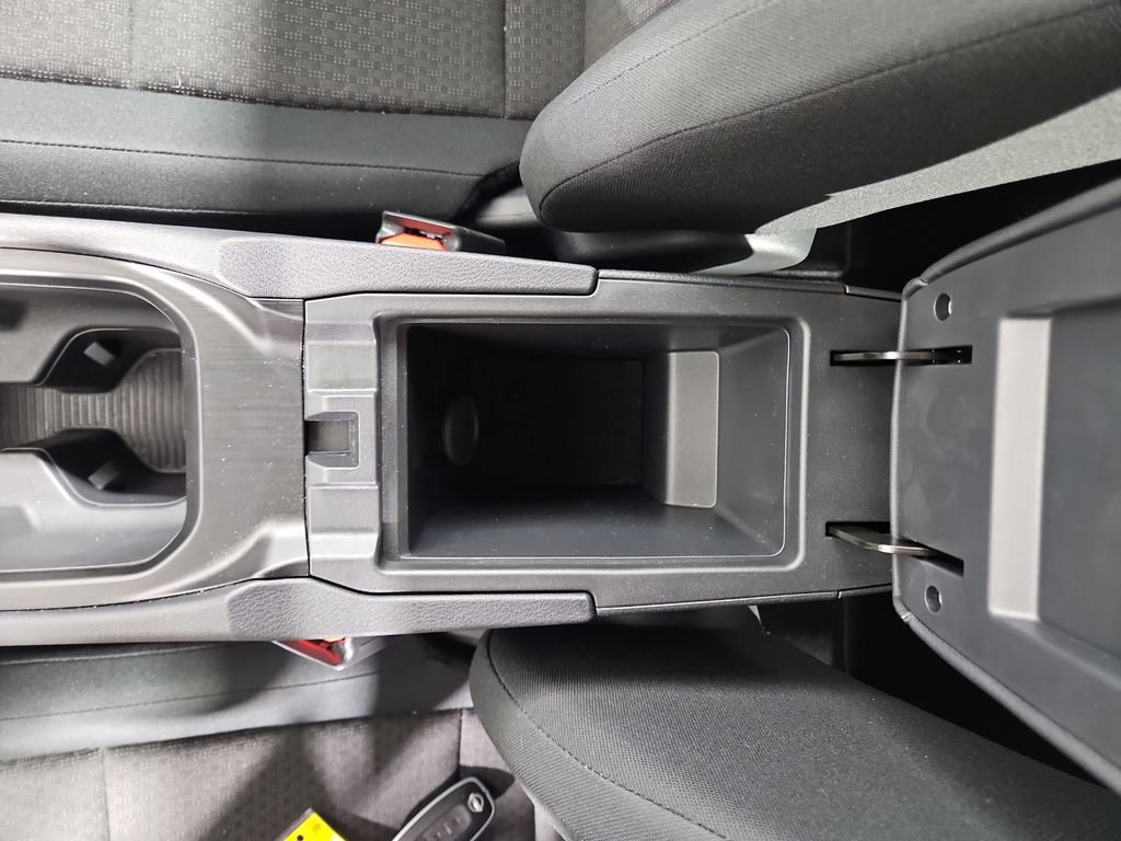 Used 2025 Nissan Kicks S AWD/4WD image 25