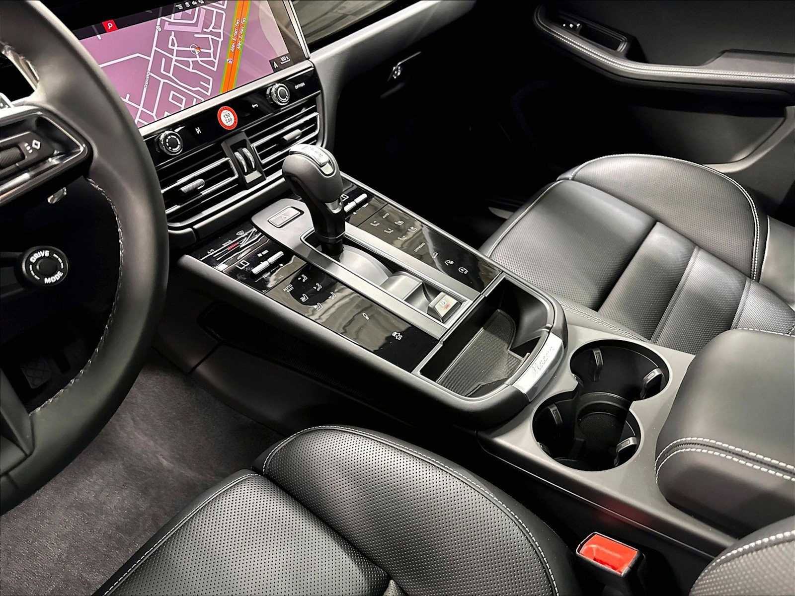 New 2026 Porsche Macan S AWD/4WD image 17