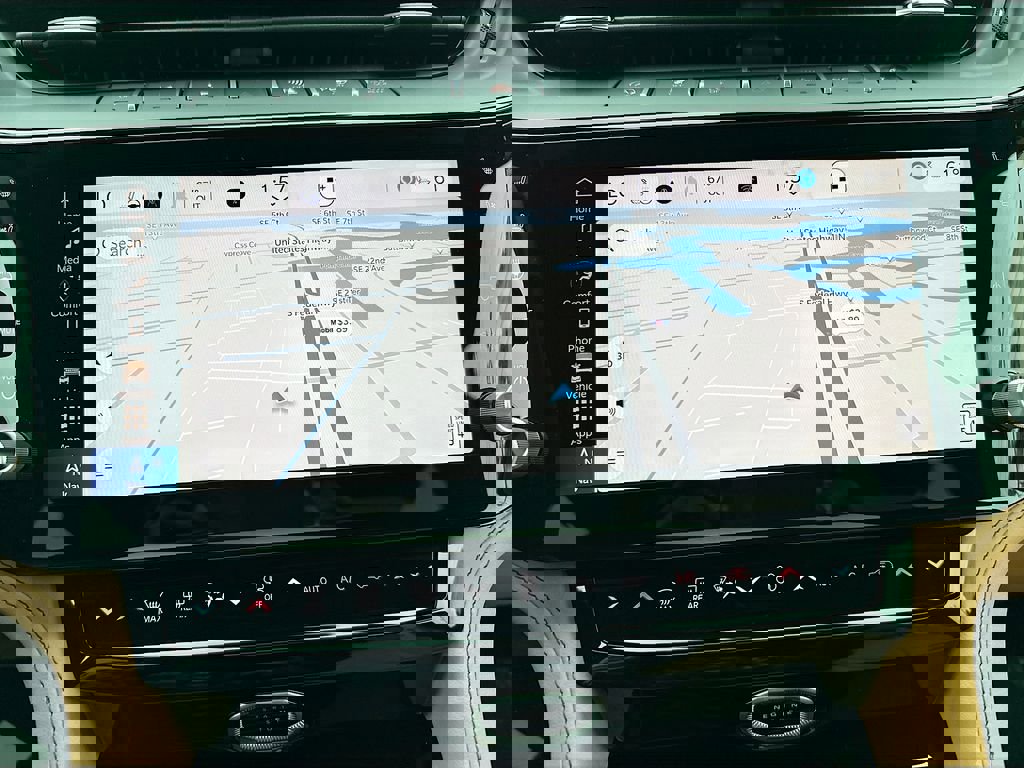 New 2026 Jeep Grand Cherokee L Summit image 13