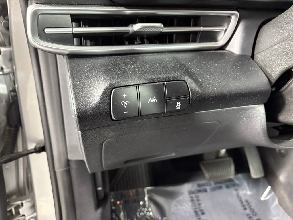 Used 2021 Hyundai Elantra SEL image 14