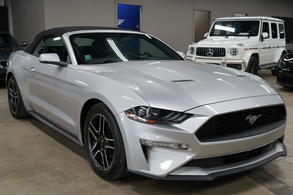 Used 2019 Ford Mustang Premium RWD image 7