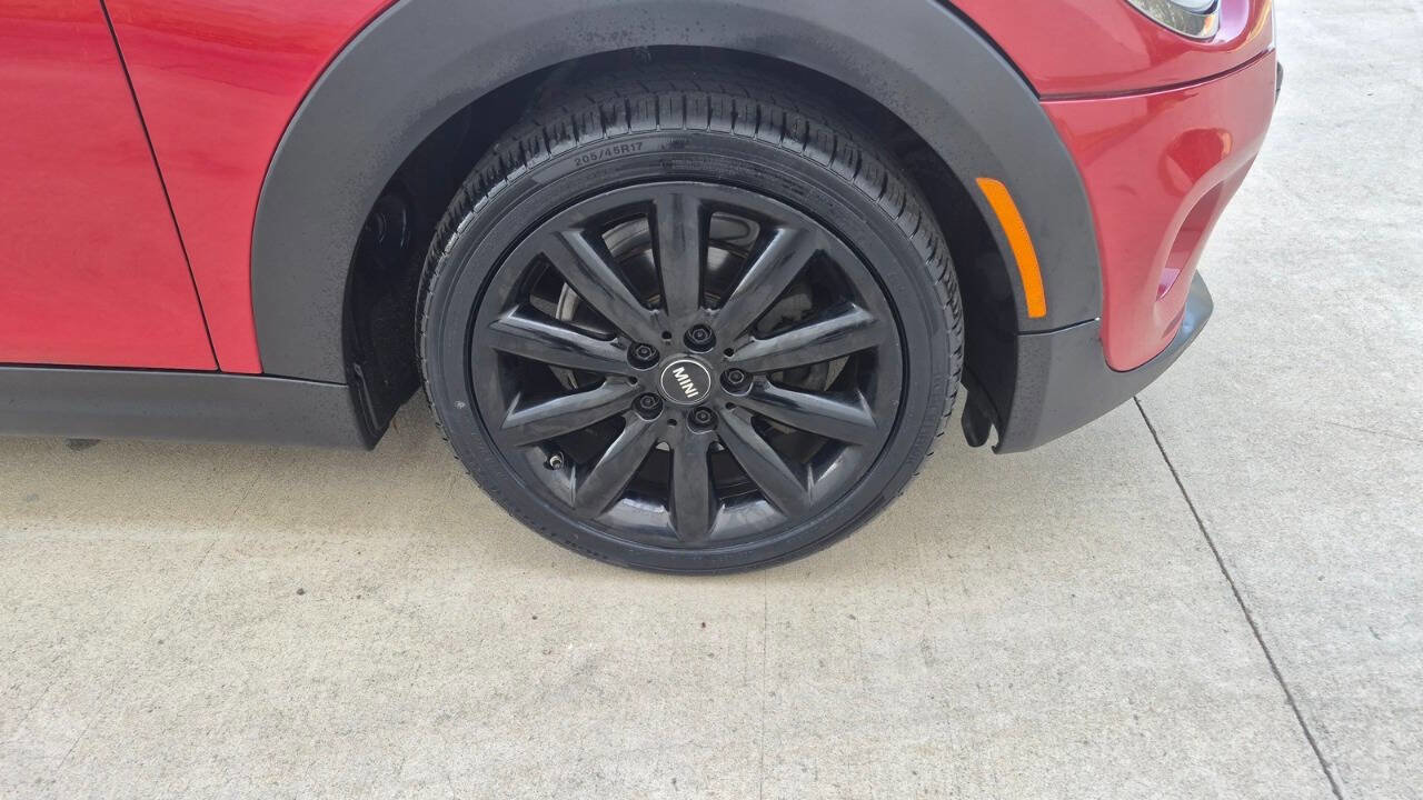 Used 2015 MINI Cooper 2-Door Hardtop image 21