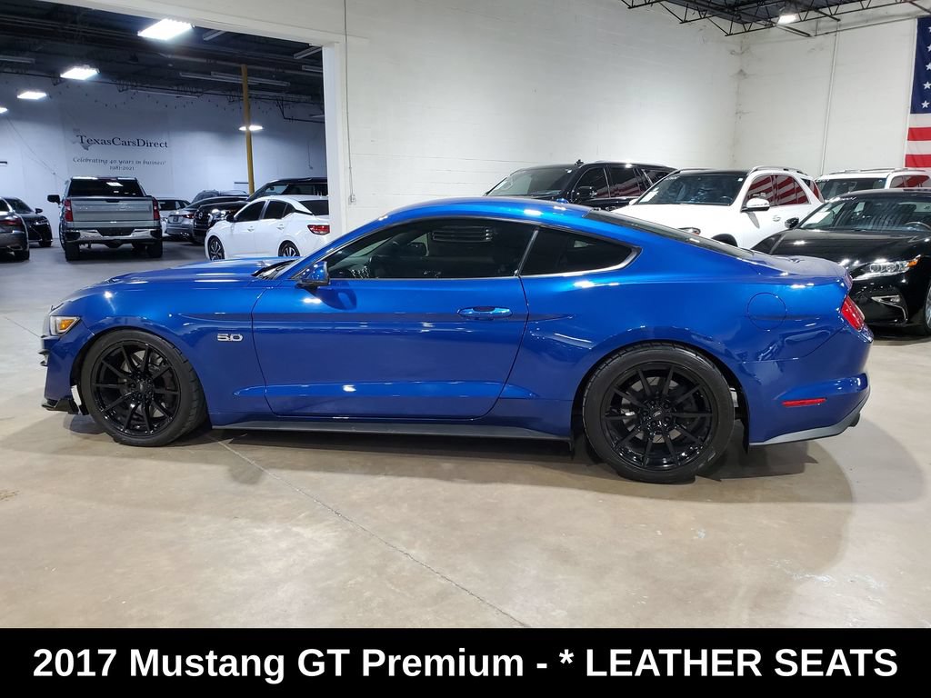 Used 2017 Ford Mustang GT Premium w/ GT Performance Package RWD image 12