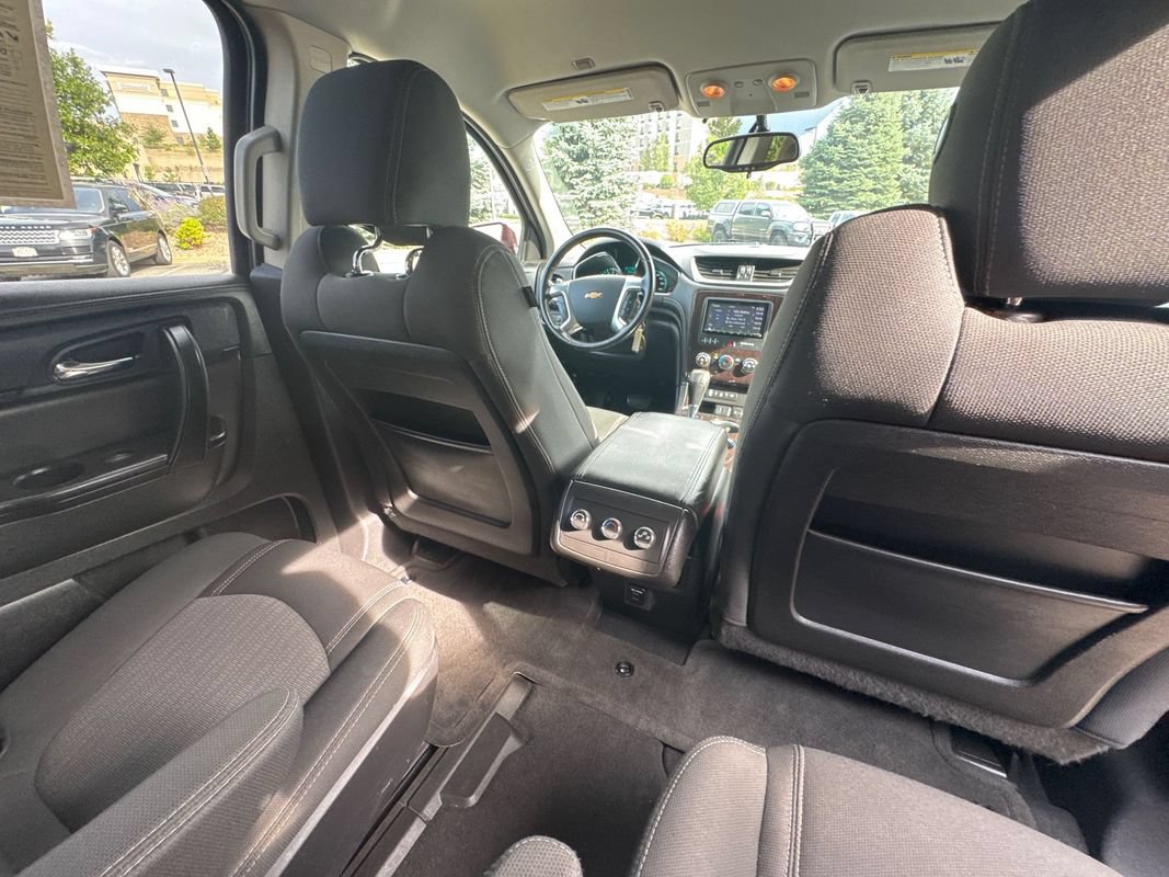 Used 2015 Chevrolet Traverse LT AWD/4WD image 20