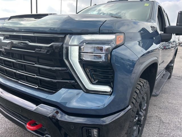 Certified 2025 Chevrolet Silverado 2500 LT w/ Trail Boss Package image 9